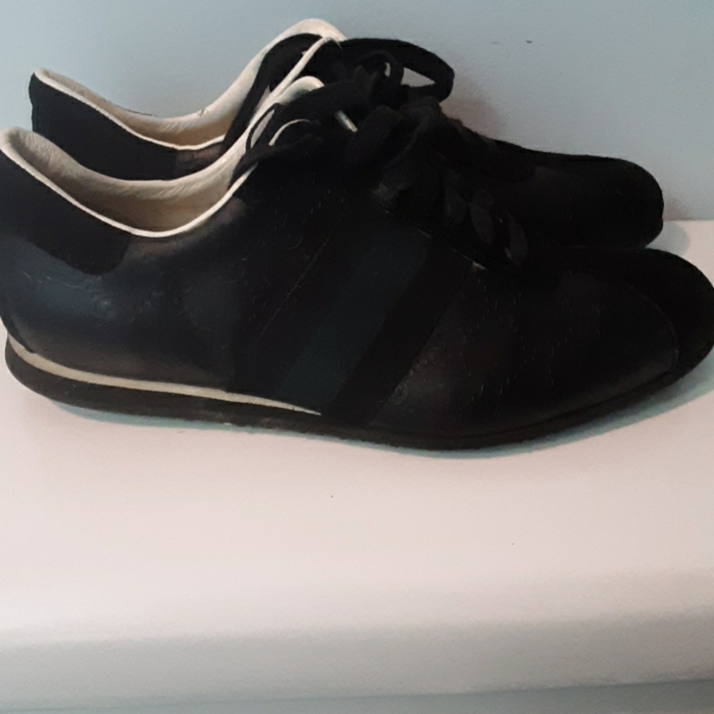 Real authentic Gucci sneakers